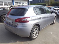 Recycling Car - Voiture accidentée en vente. Cliquez pour zoomer