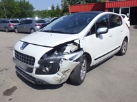 Recycling Car - Voiture accidentée en vente. Cliquez pour zoomer