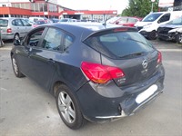 Recycling Car - Voiture accidentée en vente. Cliquez pour zoomer